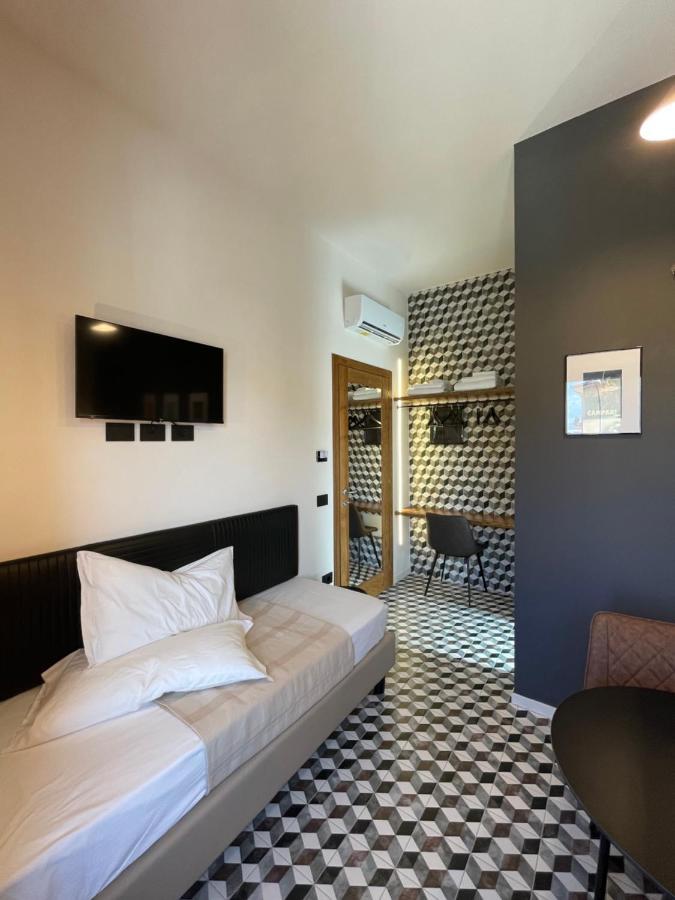 IKNOS Accommodation Tortolì Esterno foto